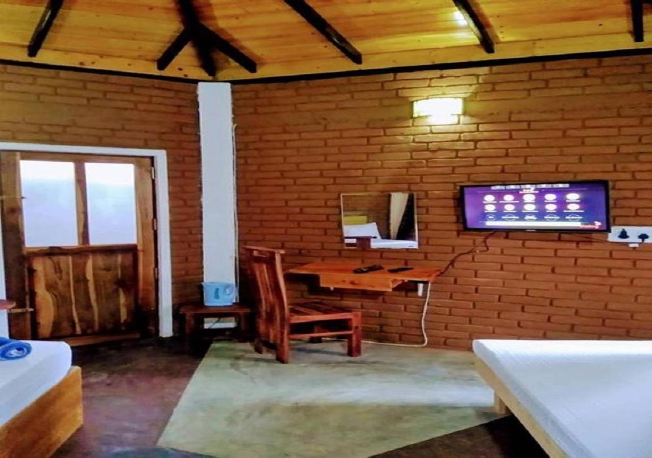 Rice Rice Villas Тиссамахарама Экстерьер фото