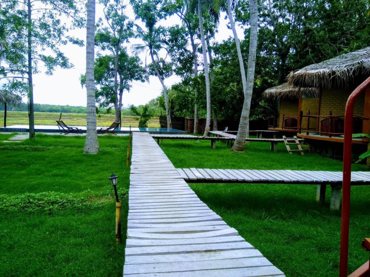 Rice Rice Villas Тиссамахарама Экстерьер фото